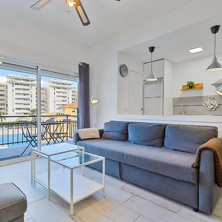 Beautiful 2 Bedroom In Boliches